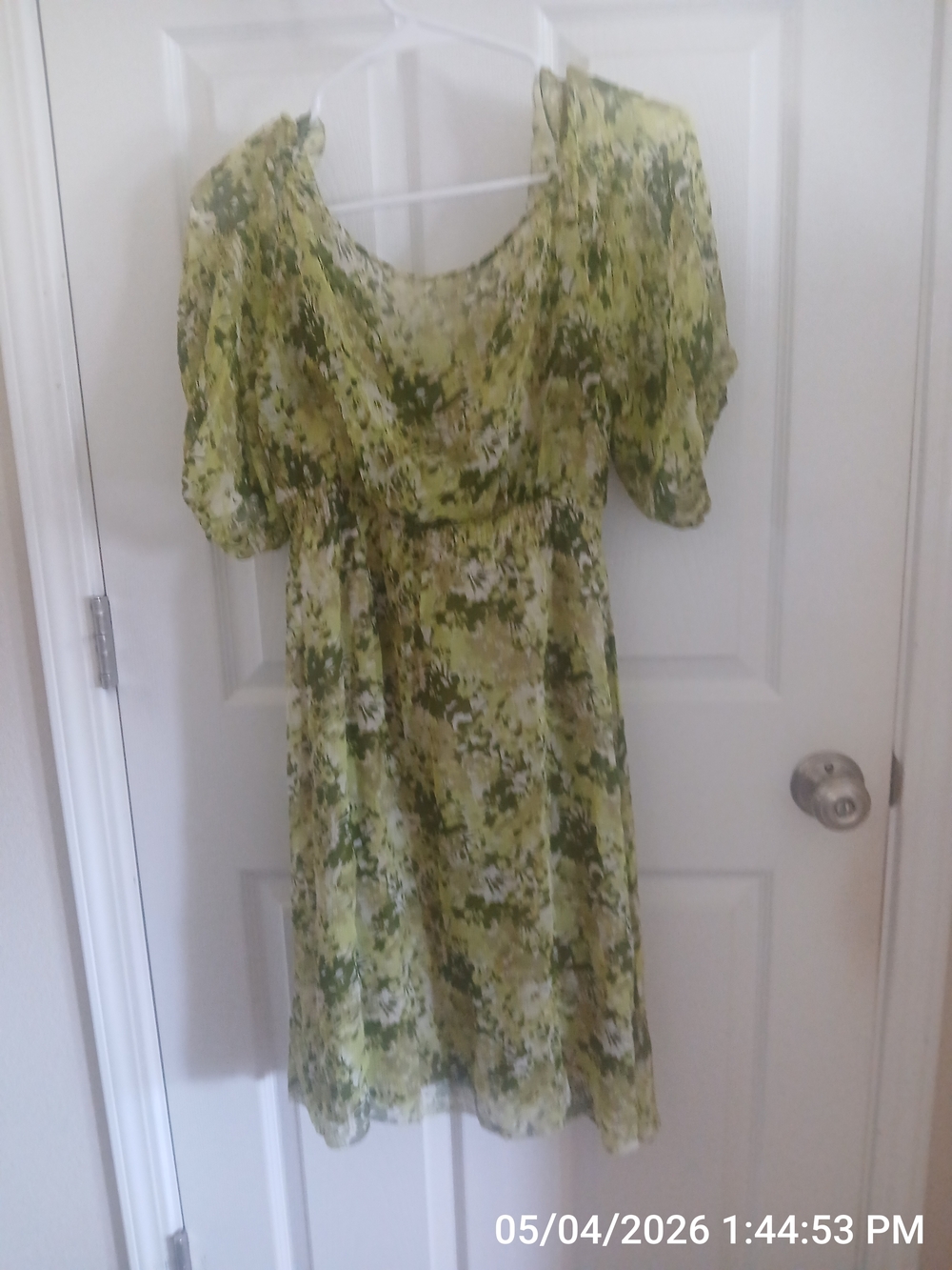 Olive Green Floral Square-Neck Midi Dress - Picture 2 of 4